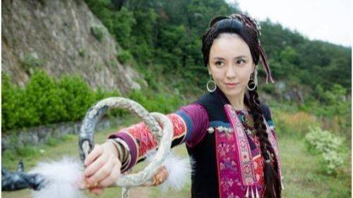 金庸小说中欧阳锋何铁手蓝凤凰三人谁才是用毒第一高手