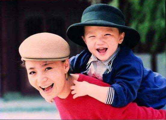 原创宋丹丹和英达因各自出轨而和平分手为何离婚后却互撕不止