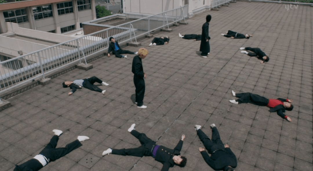 他擅长无厘头恶搞喜剧.了解他的影迷都知道,他简直有毒.