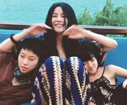 幸运的王菲,一生放纵不羁爱自由,却成就了完美人生