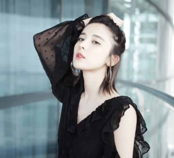 此后,她还被誉为