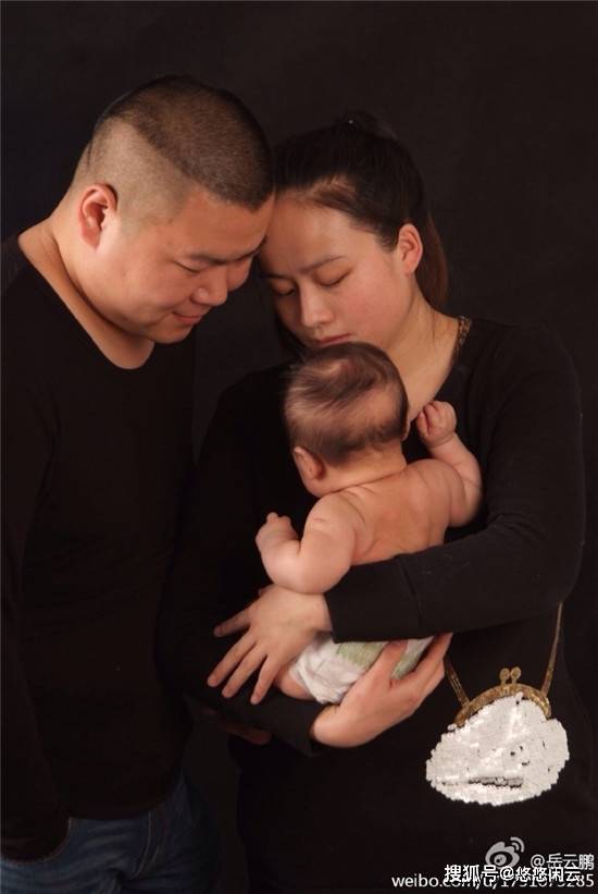 岳云鹏晒手写信庆结婚十周年,尚筱菊送祝福,助理冲冲画风突变