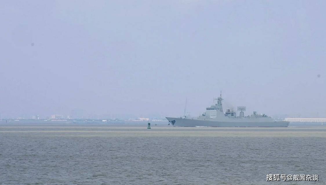 苏州舰公开—江苏舰队迎来首艘052d改进型驱逐舰_海军