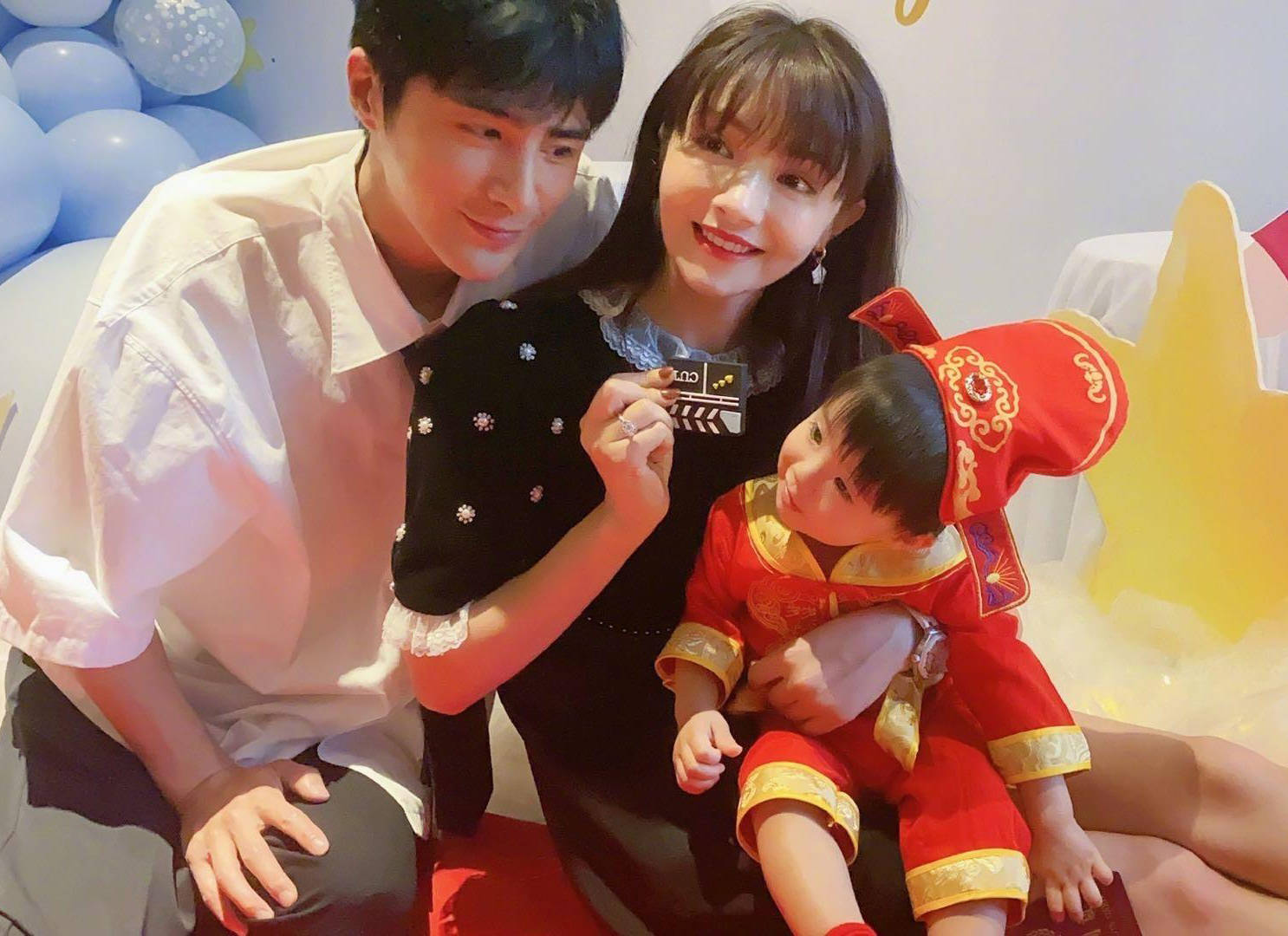 原创这4位演员,年纪轻轻就转型了,把少女追成了妈,我们也老了吧