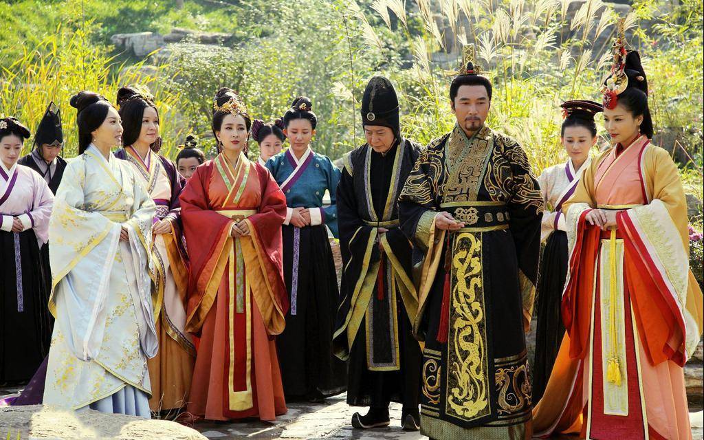原创芈月传:芈月的儿子叫赢稷,她究竟是秦始皇的什么人?你想得到吗