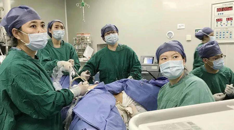 就医帮佑安医院妇科急诊腹腔镜瘢痕妊娠手术把患者从生死线上拉回来