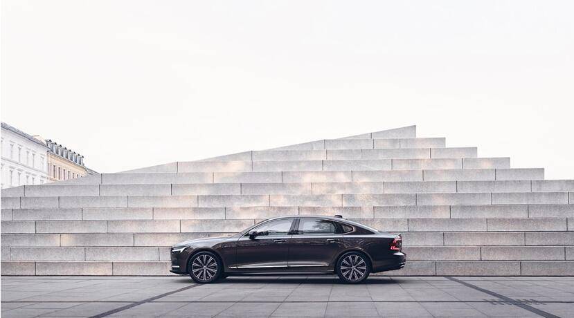 沃尔沃s90和沃尔沃xc60,哪款更好一些?