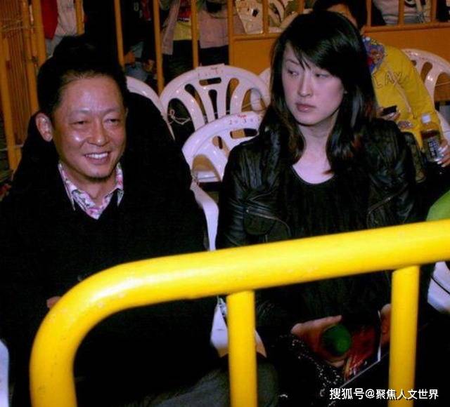 2008年,42岁"情圣"王志文"嫁入豪门",13年过去今怎样了?