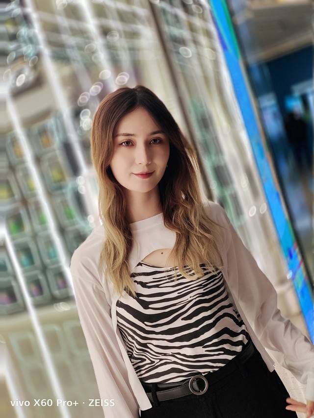 vivox60pro手机壁纸,vivox60pro主题壁纸 蔡司加持的超大杯 vivo x60 pro 影像试用