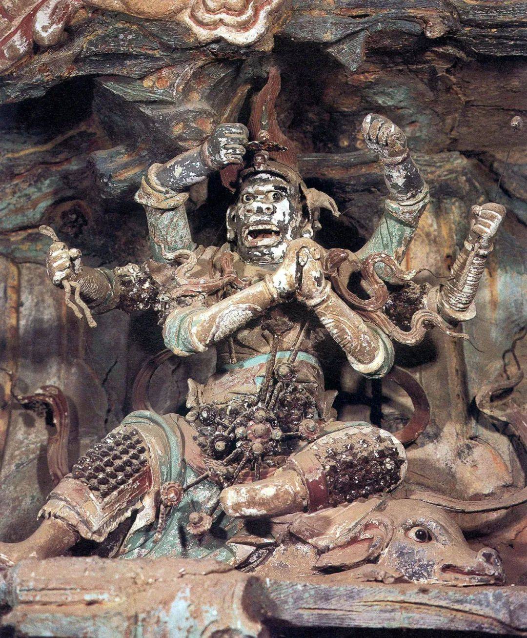 双林寺的雕塑艺术