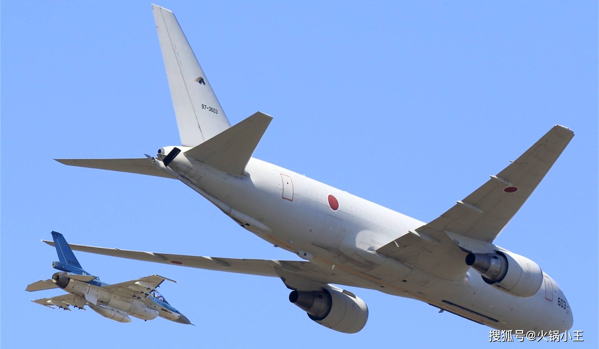 日本kc767空中加油机