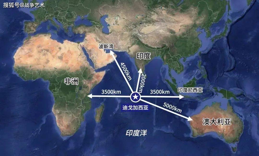 航母停泊在北阿拉伯海,舰载机飞越巴基斯坦攻击阿富汗,需要2-3次空中