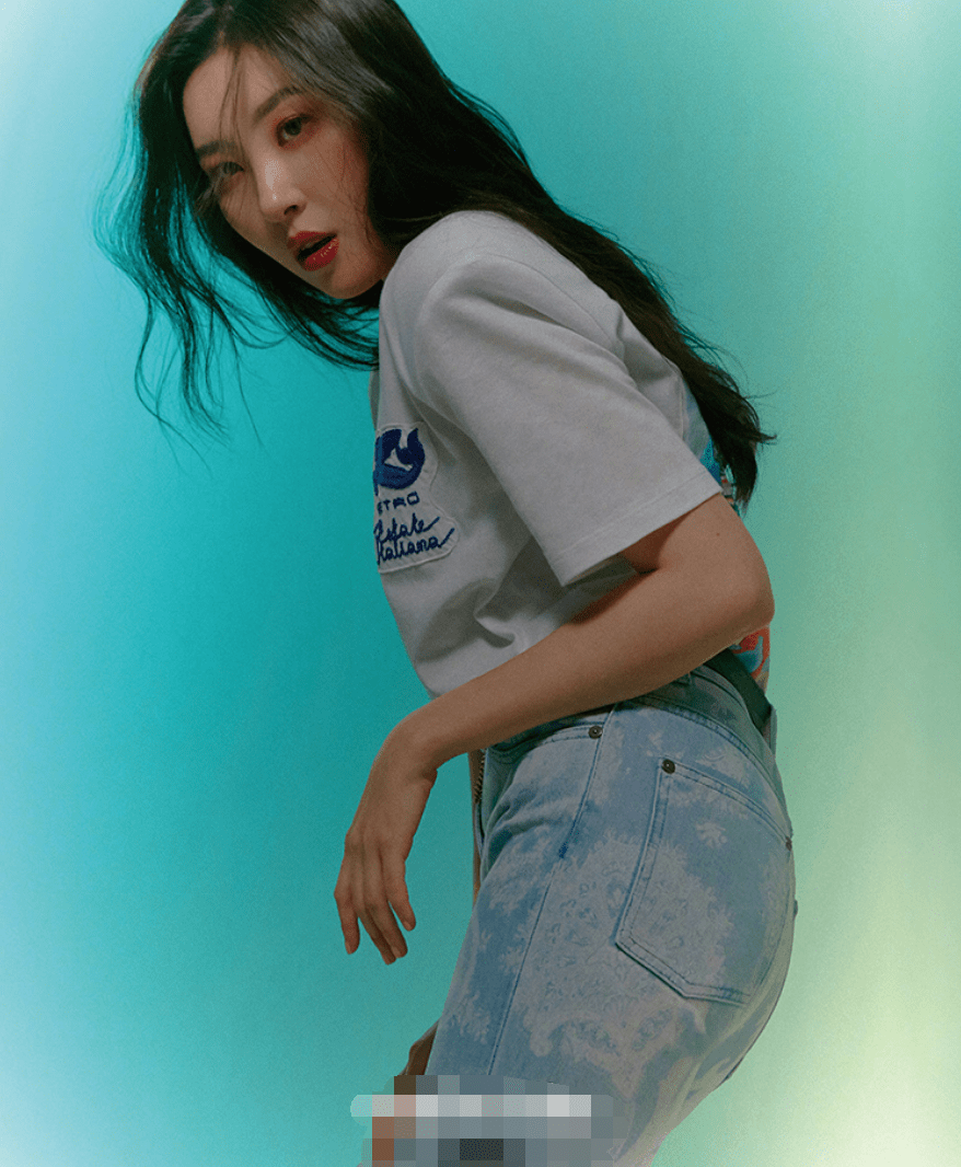 宣美写真大片曝光脚踩高跟鞋彰显魅力一双大长腿成功圈粉无数