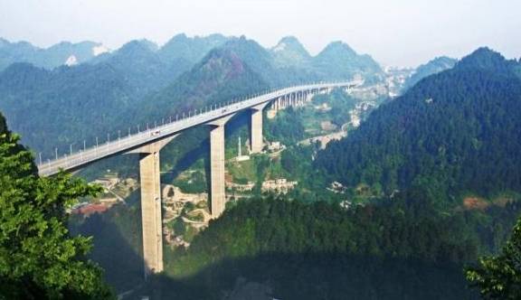 云南这座大桥仅823米,却是边境重要通道,还成功刷新世界纪录