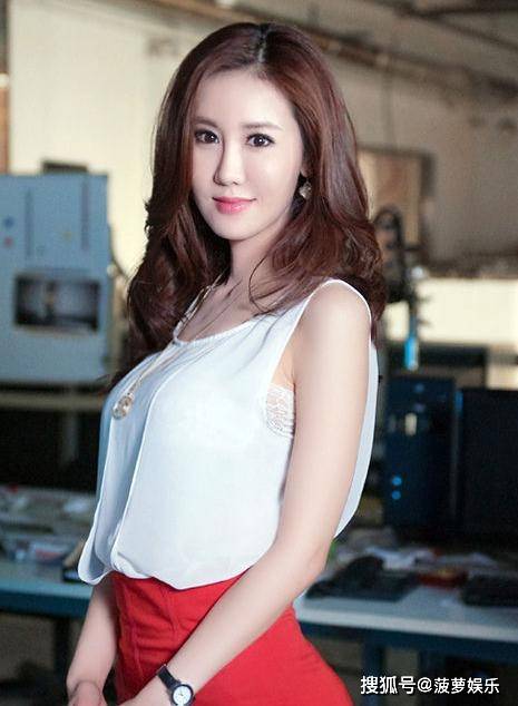 原创出生于山东烟台的4位女星,个个长得都楚楚动人,你喜欢哪一位?