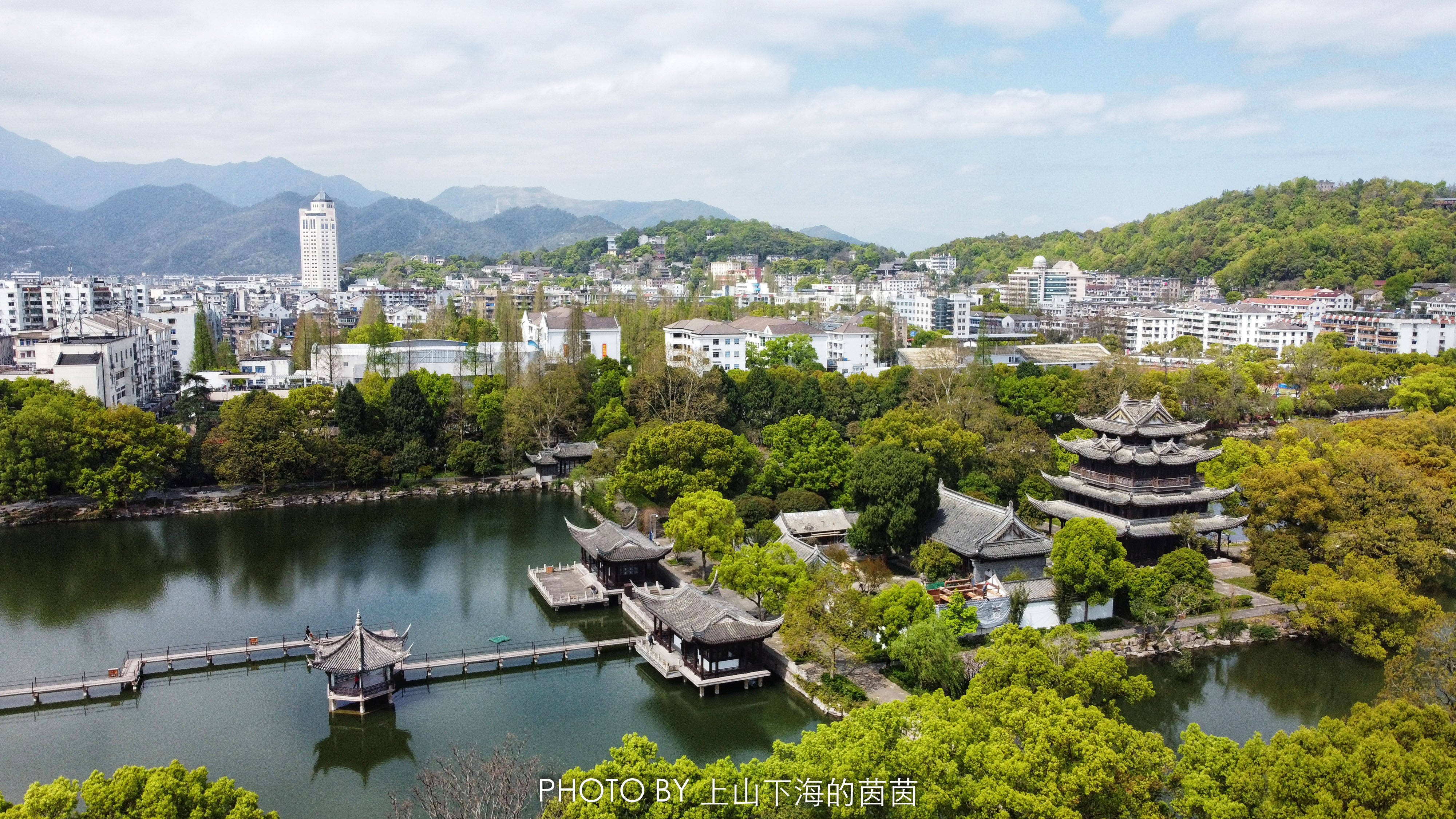 地理位置:浙江省台州市临海台州府城景区 开放时间:周一至周日07:00