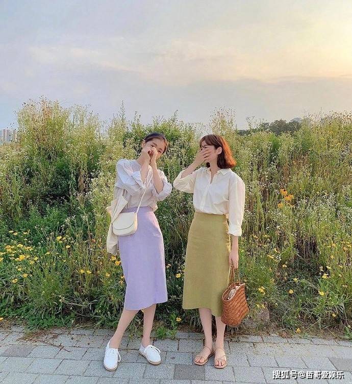 女生户外时尚穿搭和拍照姿势分享,不要错过了!
