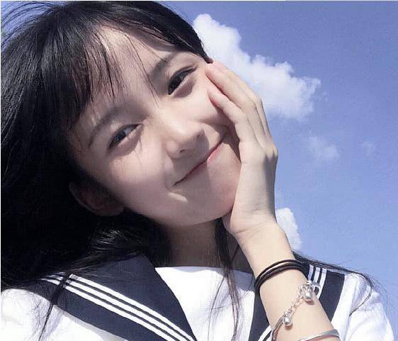 学校要求中学生统一发型男生发型还看得过去看到女生丑哭了