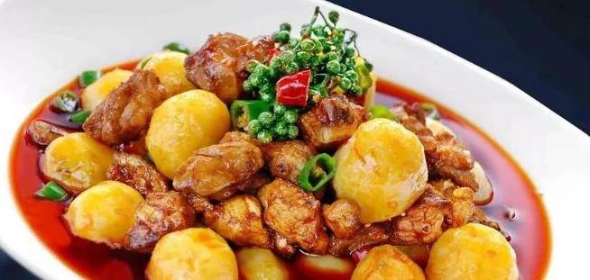 土豆烧鸡