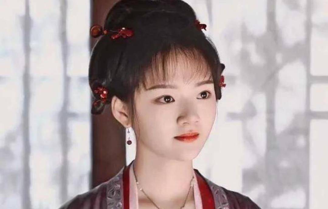 原创肖战《玉骨遥》剧照,造型似曾相识,肖战任务艰巨