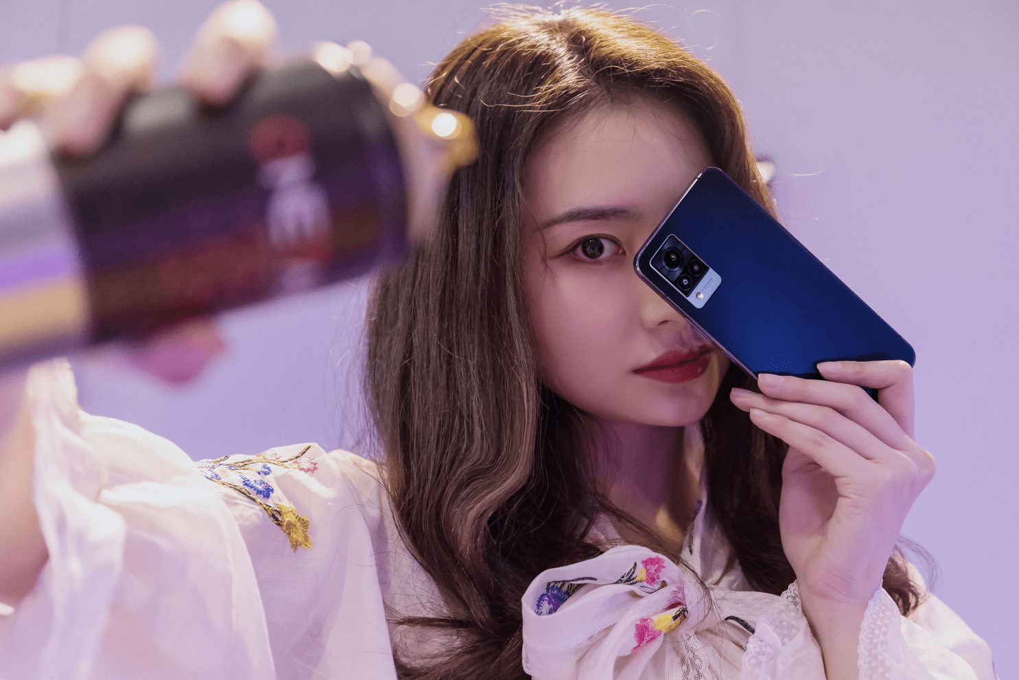 颜控与自拍爱好者的理想机型!vivo s9美图欣赏_手机