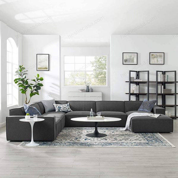 这款沙发可以提升任何客厅室内设计的风格