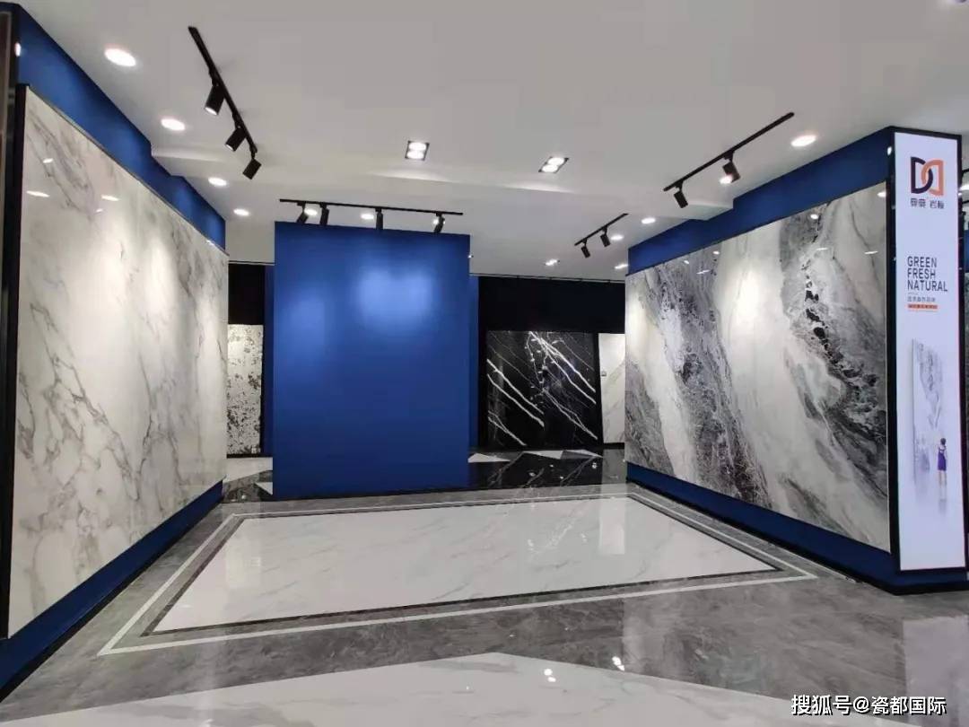 高颜值 实力派,典典企业华中营销中心大板岩板展厅震撼亮相!