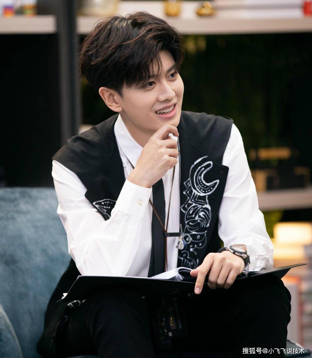 马可得子当爸,儿子小名能与马可连读,杨紫任嘉伦蹭饭后要送礼了