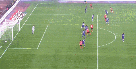 原创奥斯卡单场4助攻引队友跪谢 金特罗休想撼动他中超第1中场地位