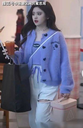 四千年美女鞠婧祎平替丝芭为延续爆款急眼了