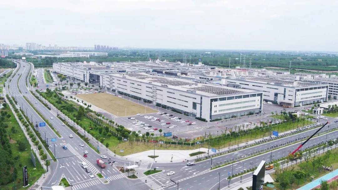 该项目由盐城维信电子有限公司投资建设,是一家专业从事柔性电路板和