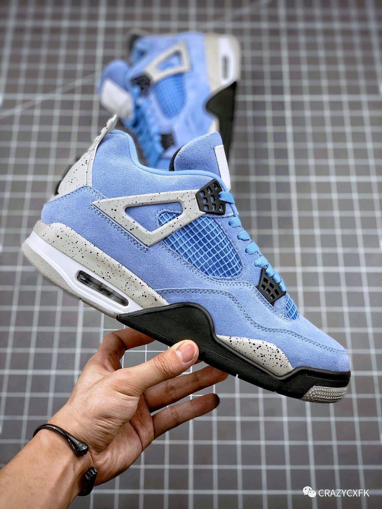 aj4 乔丹大学蓝 air jordan 4 retro university blue 篮球鞋评测