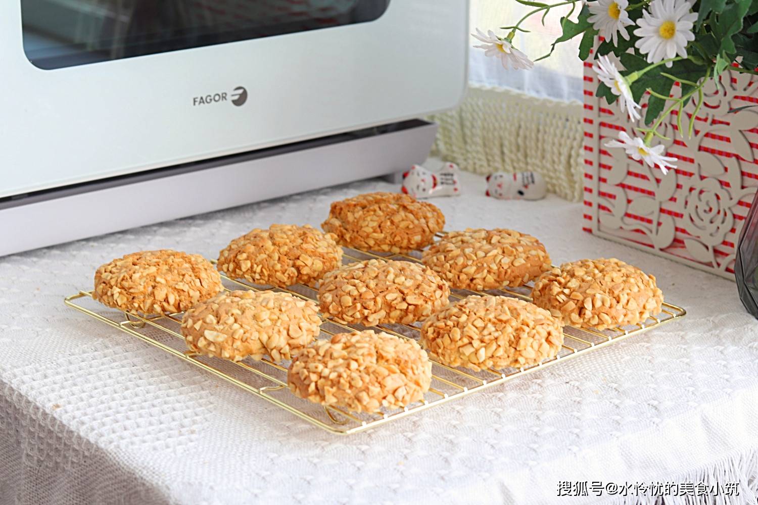 原创教你做美味的花生酥又香又酥香的不要不要的