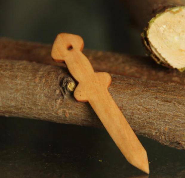 原创都是木头,为什么"桃木剑"却能辟邪?很多中国人不知道原因