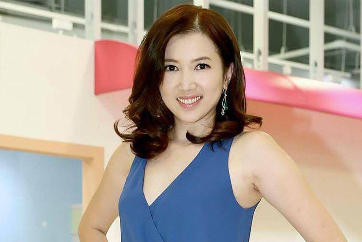 原创女星嫁豪门十年生三胎,自曝维持婚姻秘诀,生孩子一定要生女儿?