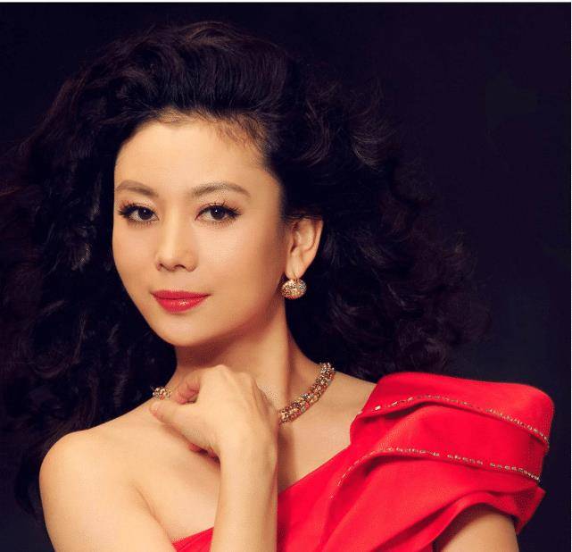 原创1970年出生的20位女明星现年都50岁了谁是你心中永远的女神