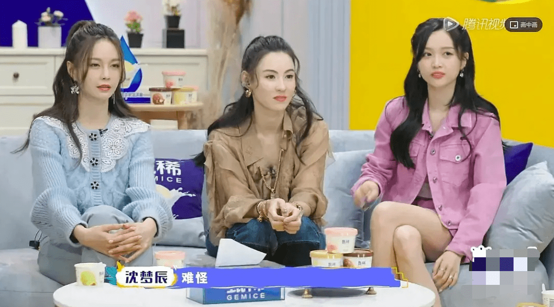 张柏芝这脸真绝了,网友:吴宣仪在她面前,连青春的优势