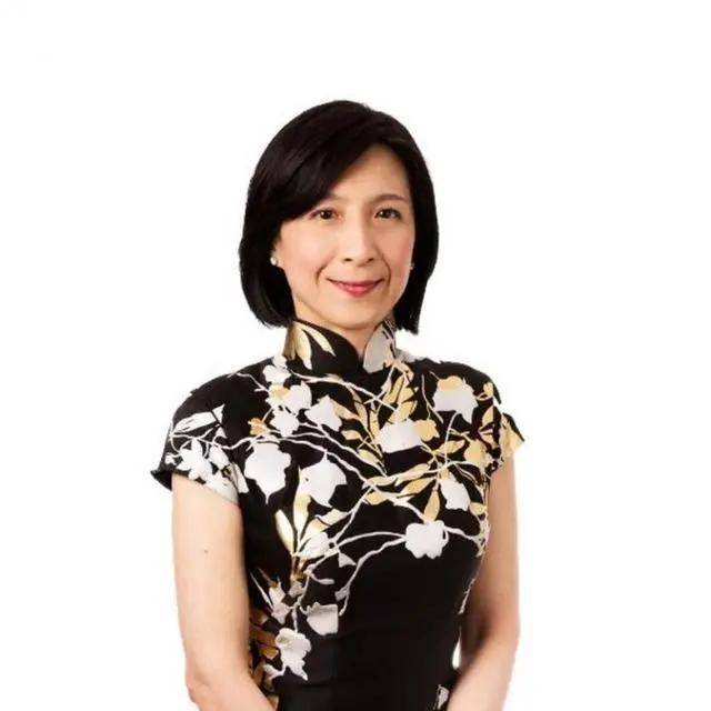 新加坡福布斯榜唯一女富豪周玉琴!日常只爱穿旗袍,拒绝衣食无忧