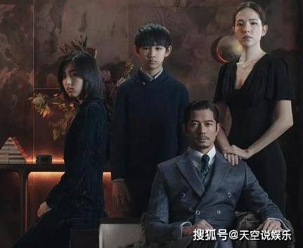 《秘密访客》汪楚祺是谁的孩子?汪楚祺眼睛为什么是灰色的