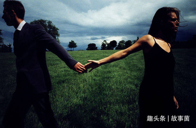 梦境交织的情感纠葛，前男友的婚礼与未了的情缘
