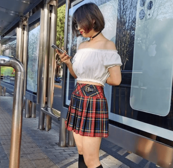 原创夏天,胸大的女人怎么穿衣搭配?注意这3点,告别显壮的烦恼