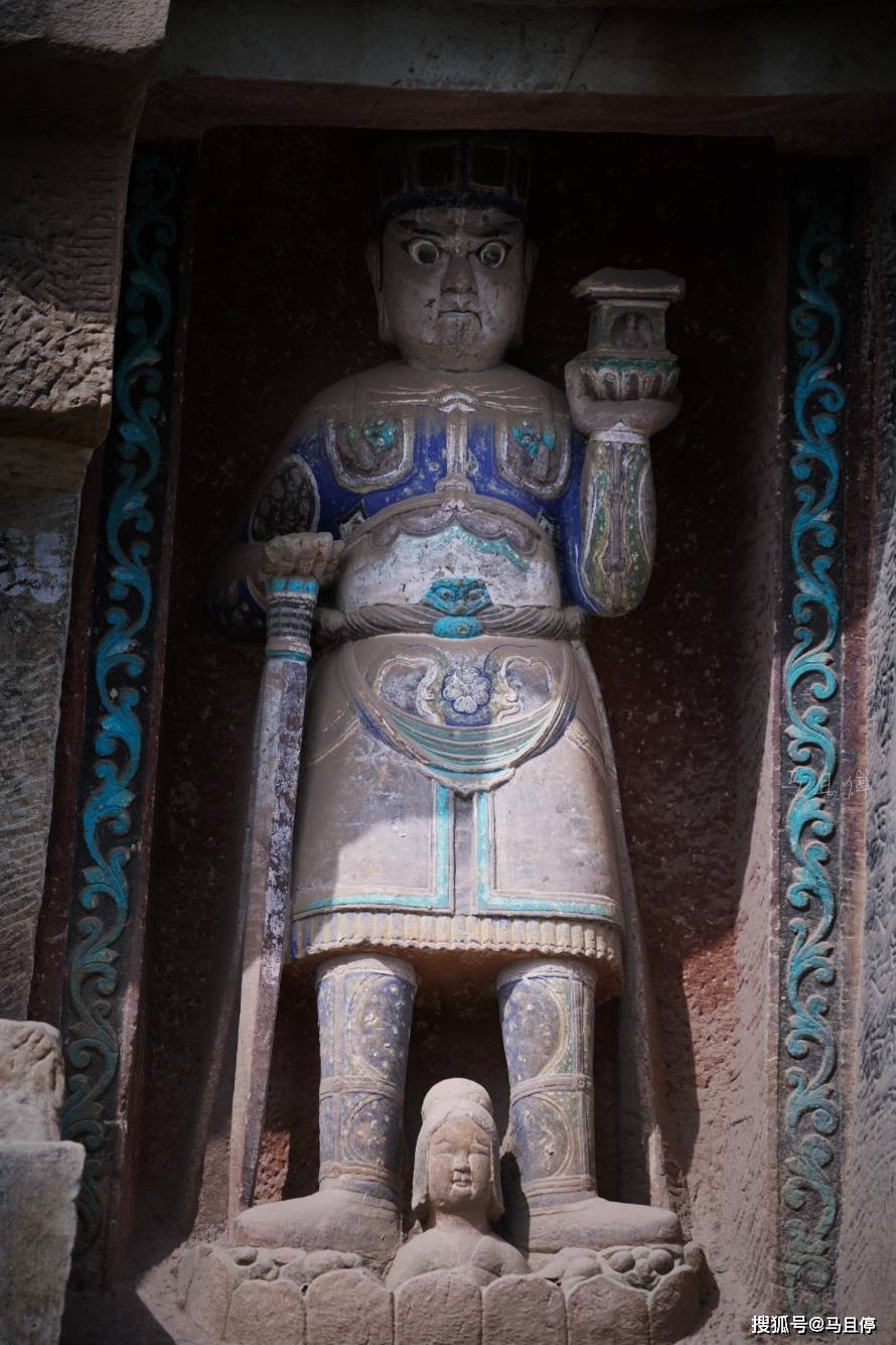 四川唯一可看到双头佛的石窟,已有1000多年,被誉为南方石窟的代表