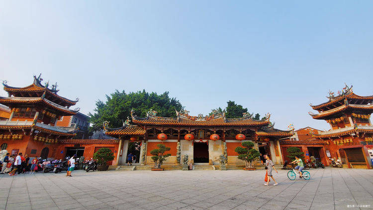 比厦门小众,福建被誉为世界宗教博物馆的旅游城市,藏着众多寺院