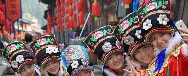 原创衍生超过16个少数民族,和汉族同源,历经4000年战火依旧顽强存在