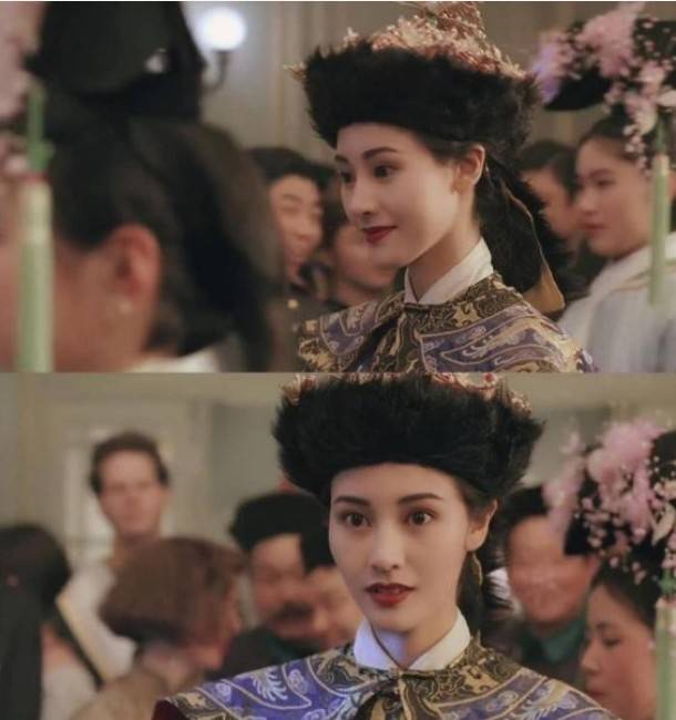 18岁的李嘉欣和蔡少芬,全都美得无可挑剔,可还是输给18岁的她