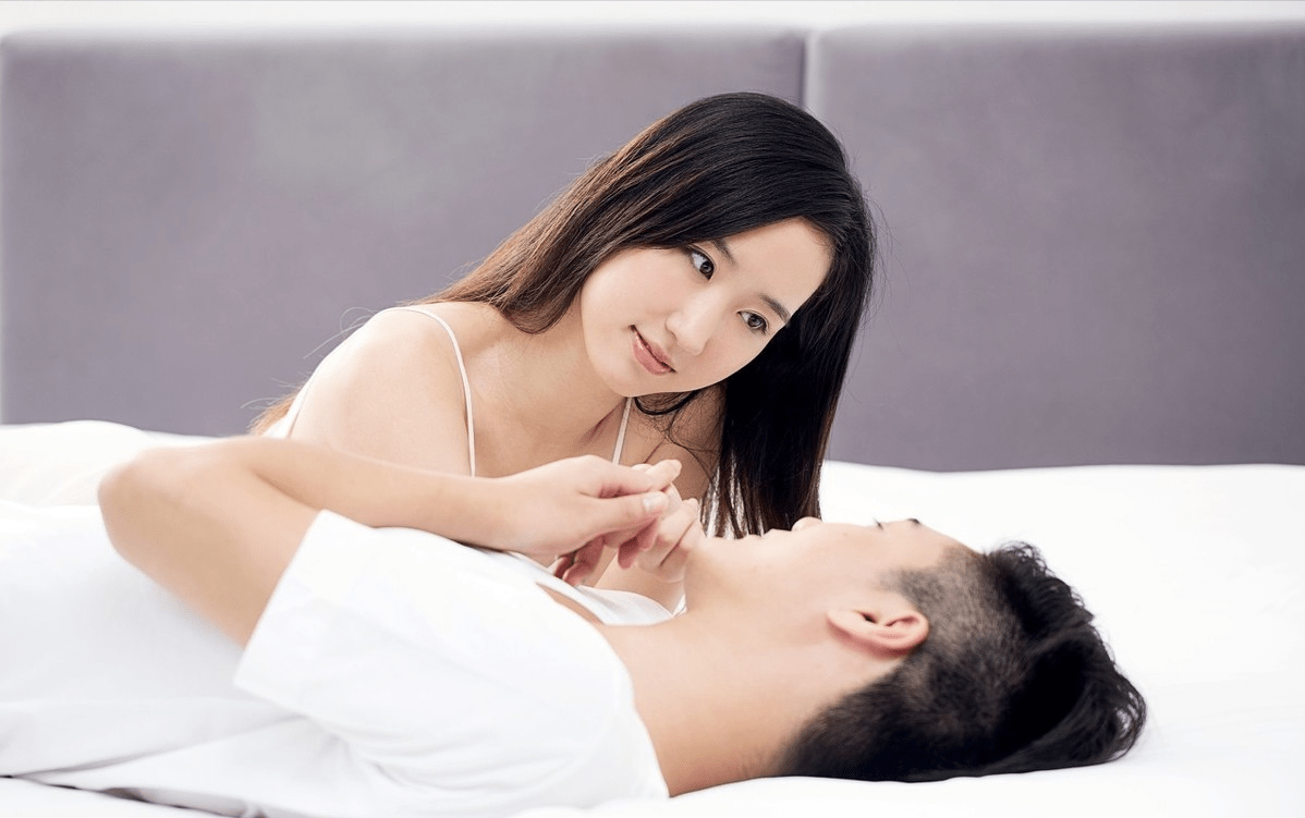 众多婚姻学家研究发现: 很多人婚后性生活不和谐的主要因素,就是来自