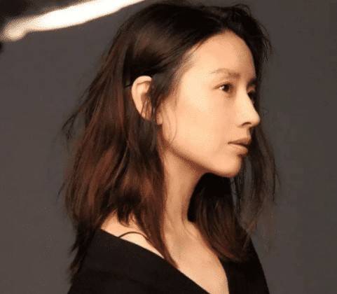 董洁年轻时多能撩?教科书般的演技堪称经典,网友:"牺牲"不小