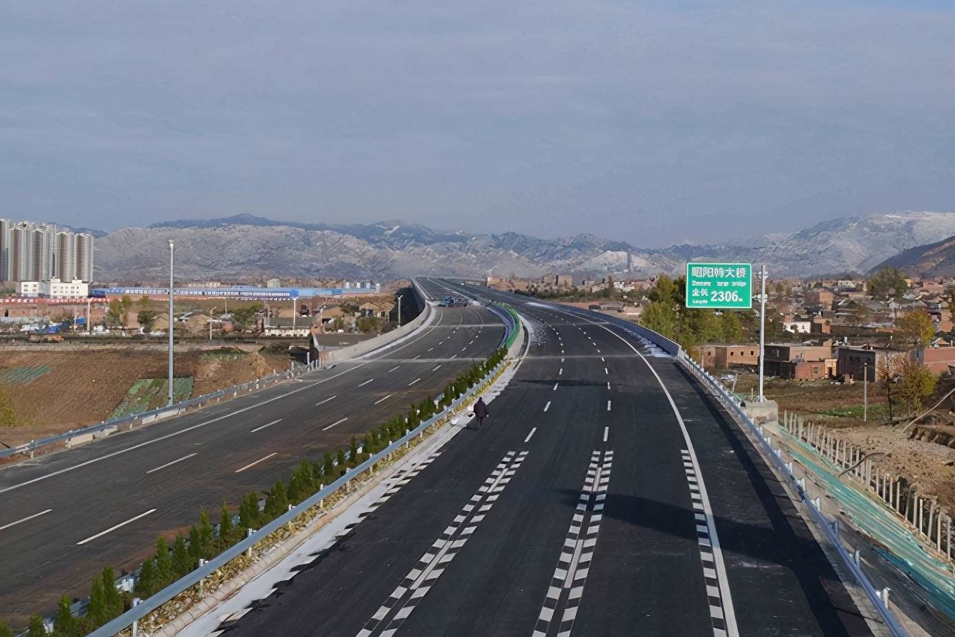 原创云南镇雄县规划新增一条高速,全长约19公里,将于近期开工建造