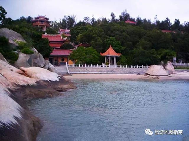 东山岛位于福建漳州的南部,是一个ins风小岛,景色美丽,民风淳朴