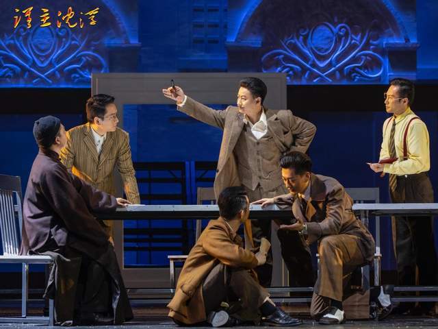 政论体话剧谁主沉浮带你穿越时空回到觉醒年代